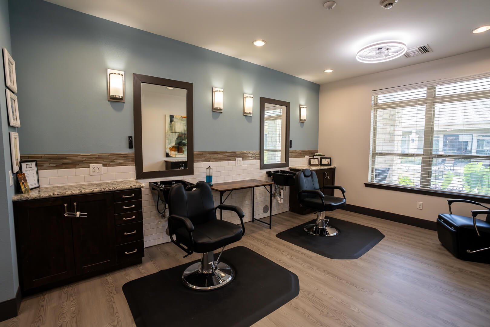 Professional On-Site Beauty Salon Services at Assisted Living in Waco TX